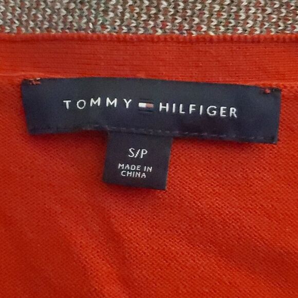 Tommy Hilfiger Long Sleeve with Gold, Women‎ Small - Picture 2 of 4